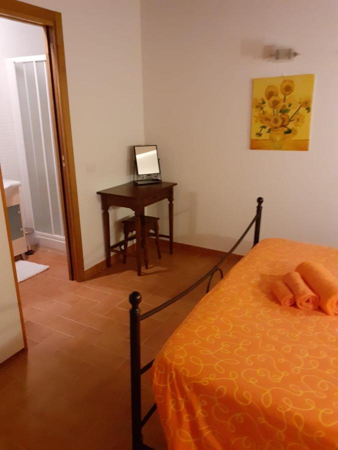Il Poggio Da Leo Apartment Capanne Екстериор снимка